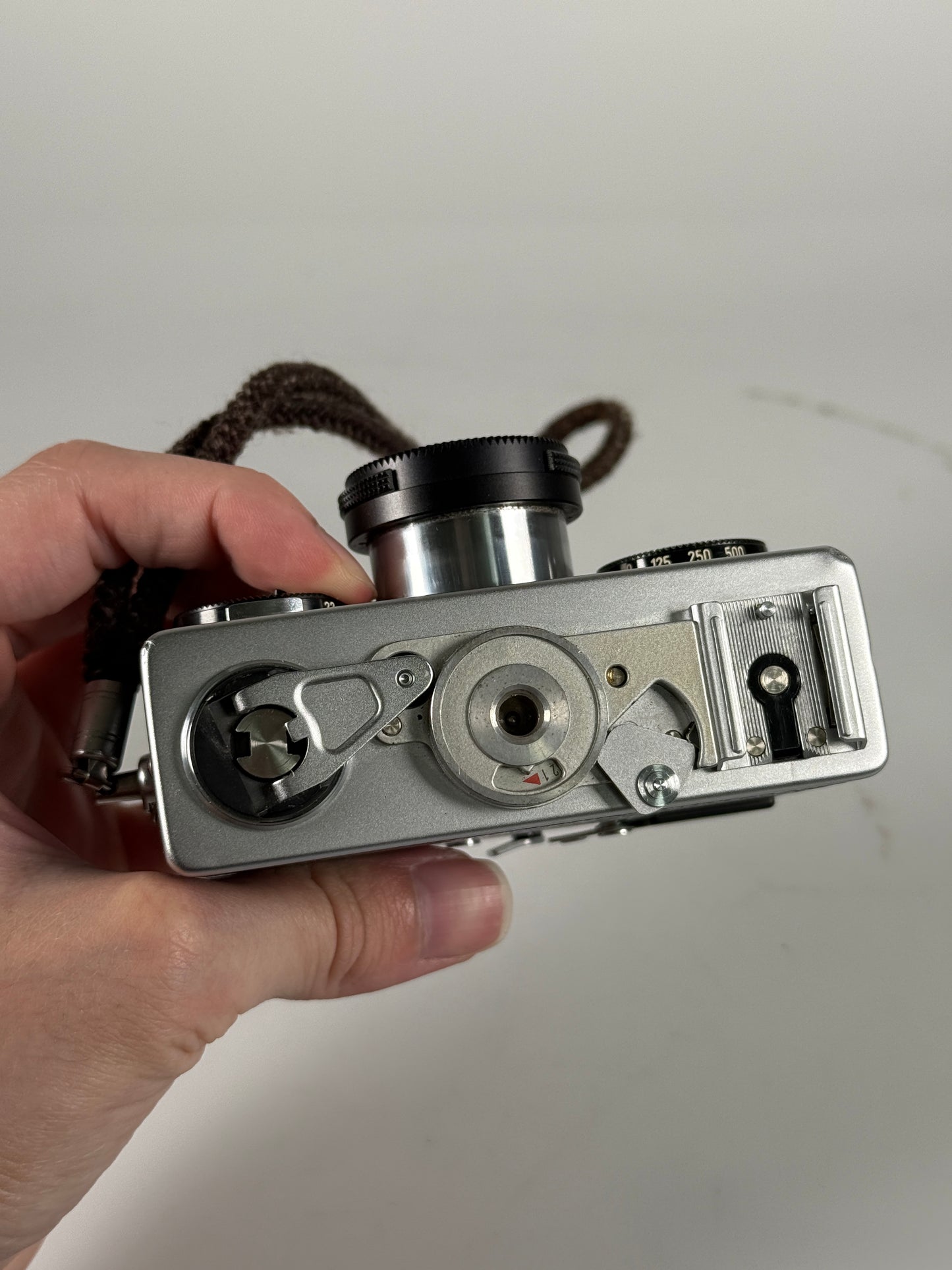 Rollei 35 35S 40mm Sonnar f2.8 HFT Lens chrome silver