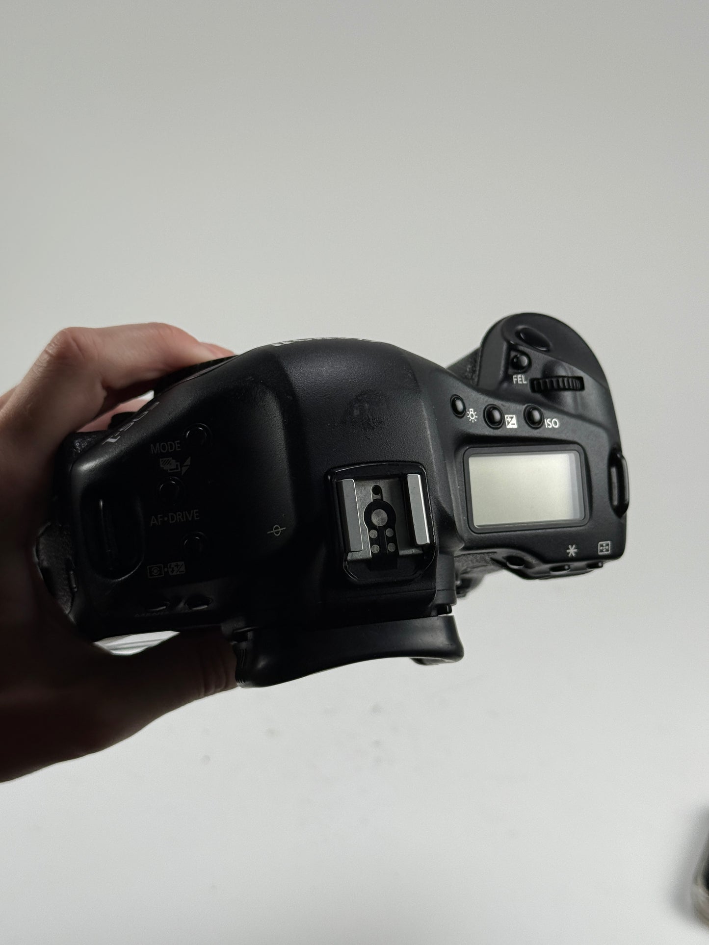 Canon EOS 1D Mark IV 16.1MP Digital SLR Camera Body