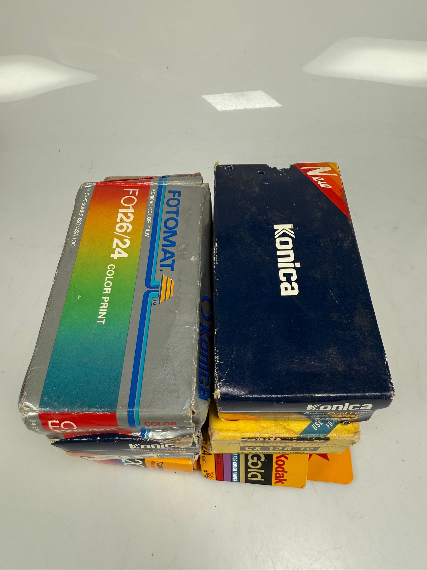 126 film lot 8 rolls kodak, Konica, fotomat