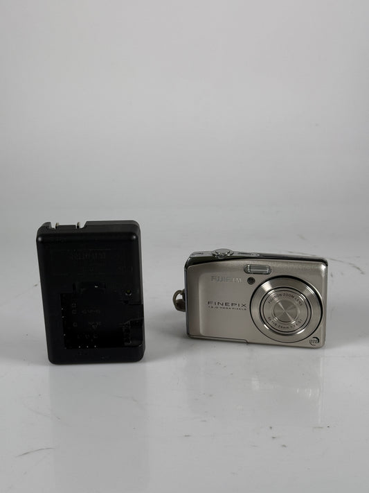 Fujifilm Finepix F50 SE 12 mp digital camera