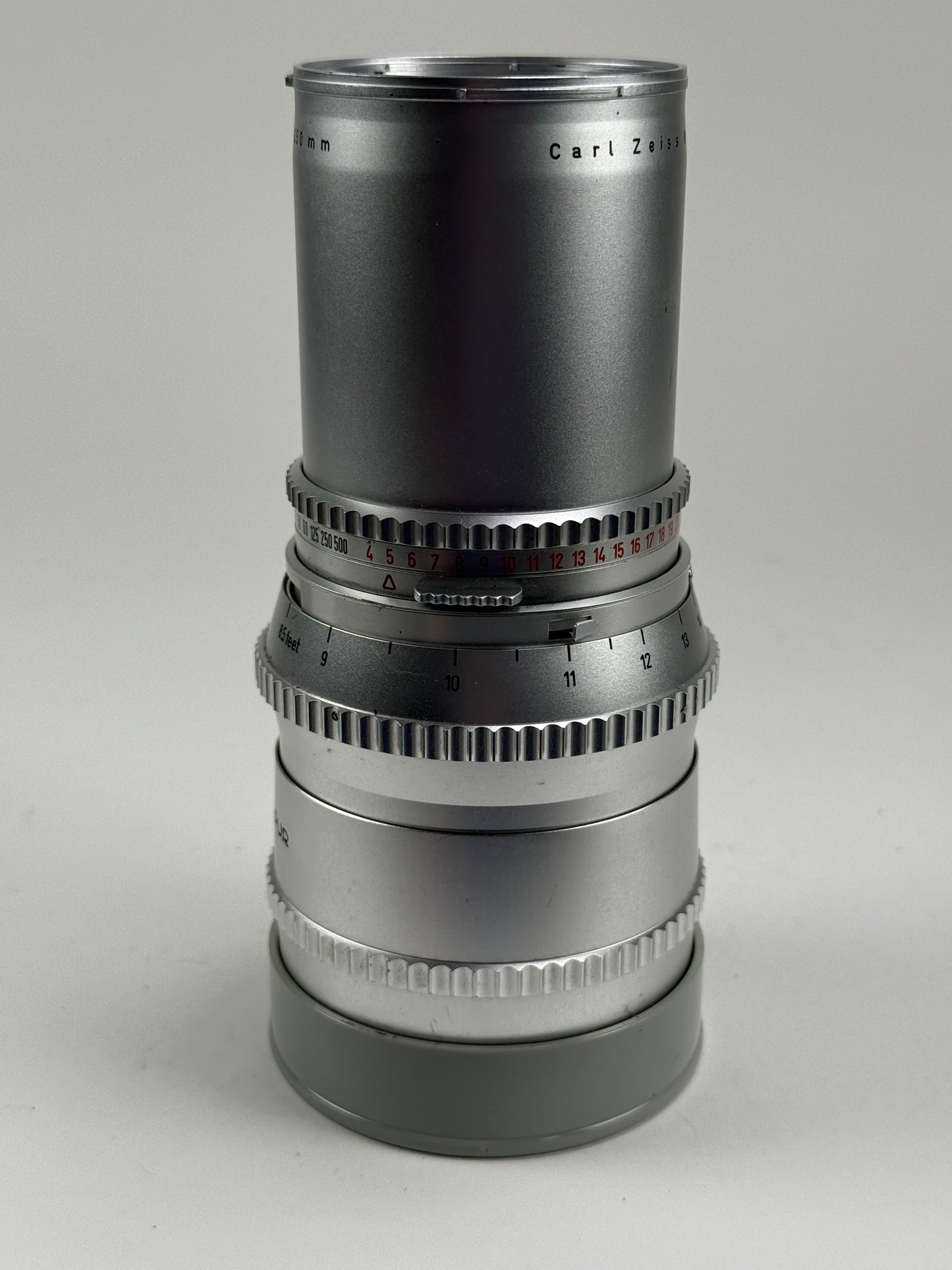 Hasselblad 250mm f5.6 Sonnar C Silver lens