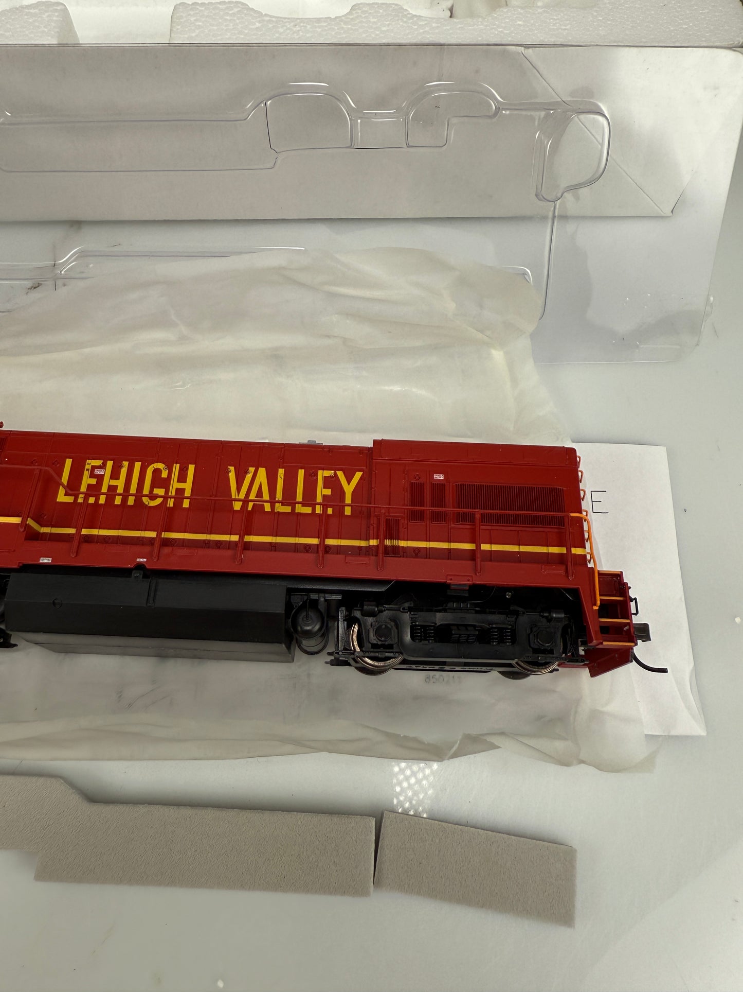 Atlas HO Lehigh Valley 505 #8267 Locomotive U23B
