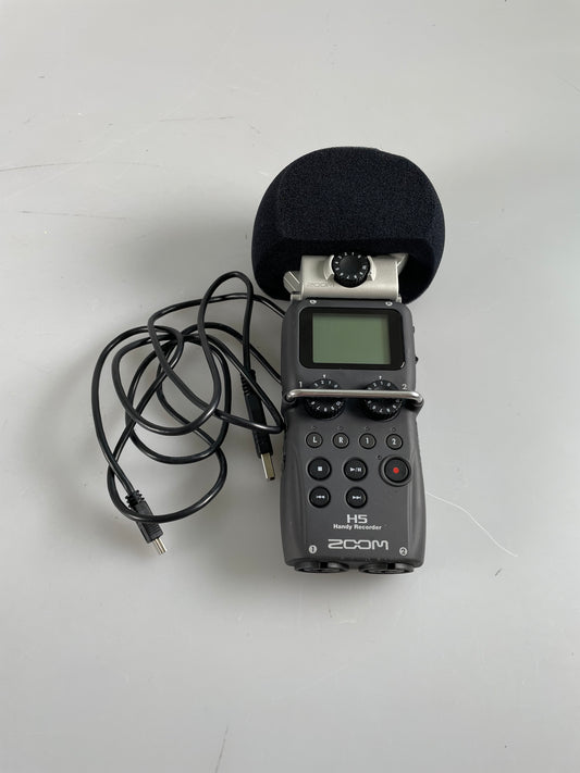 Zoom Linear PCM / IC Handy Recorder H5 w/ XYH-6 Microphone