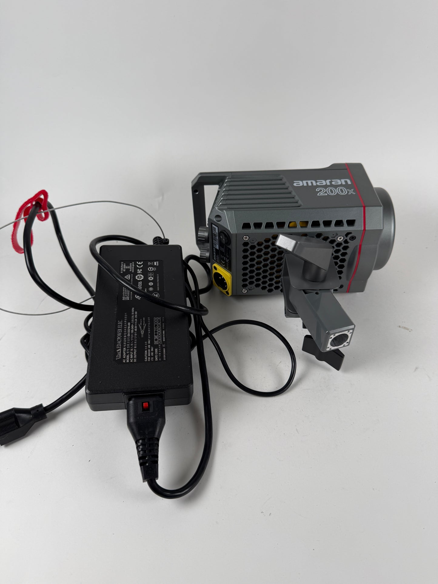 amaran Halo 200x Compact 200W Bi-Color COB Light,Bowens Mount LED Studio