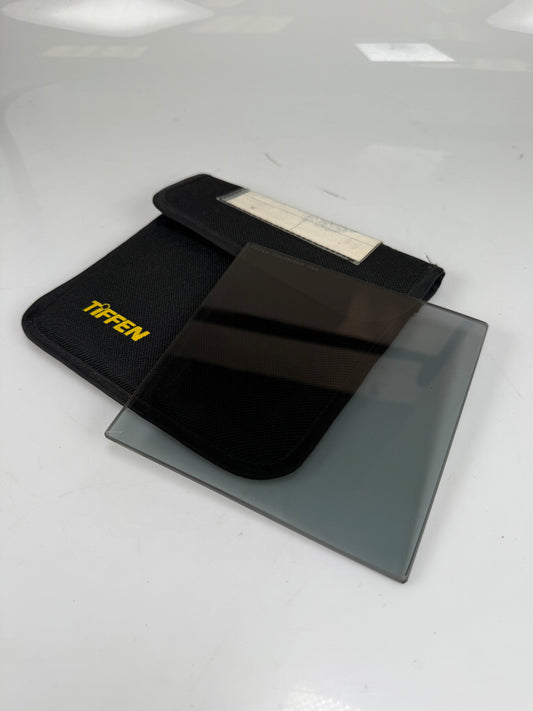 Tiffen Professional 6"x6" Square Polarizer Camera Filter with Pouch