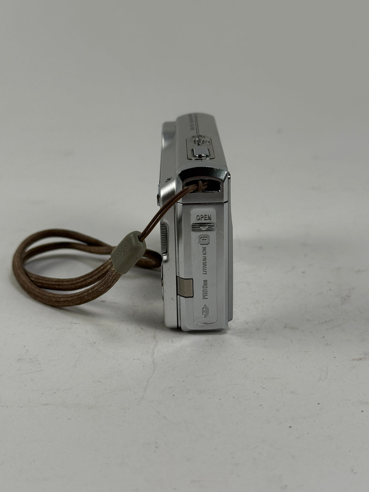 Sony Cyber-shot DSC-W80 Silver 7.2 MP 3x Optical Zoom Compact Digital Camera