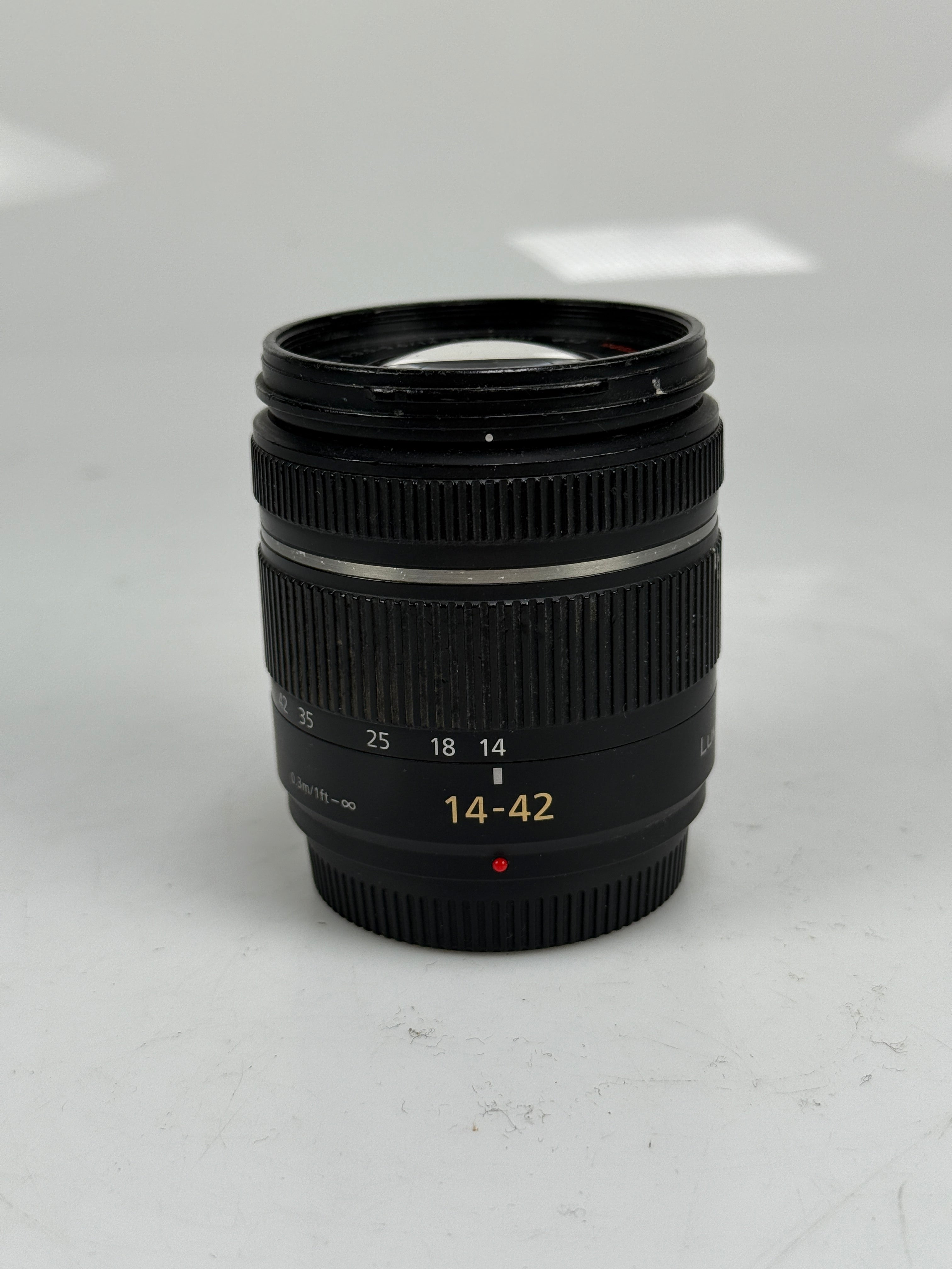 Panasonic Lumix G Vario H-FS014042 14-42mm f3.5-5.6 Asph. Zoom