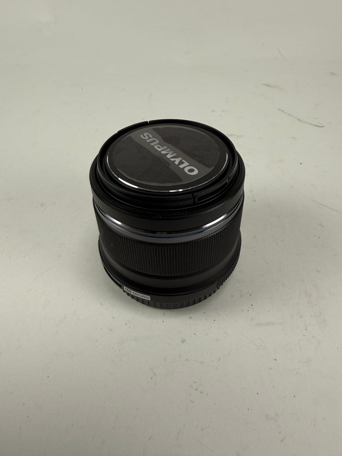 Olympus M.ZUIKO Digital 25mm f1.8 MSC Wide Angle Lens Black