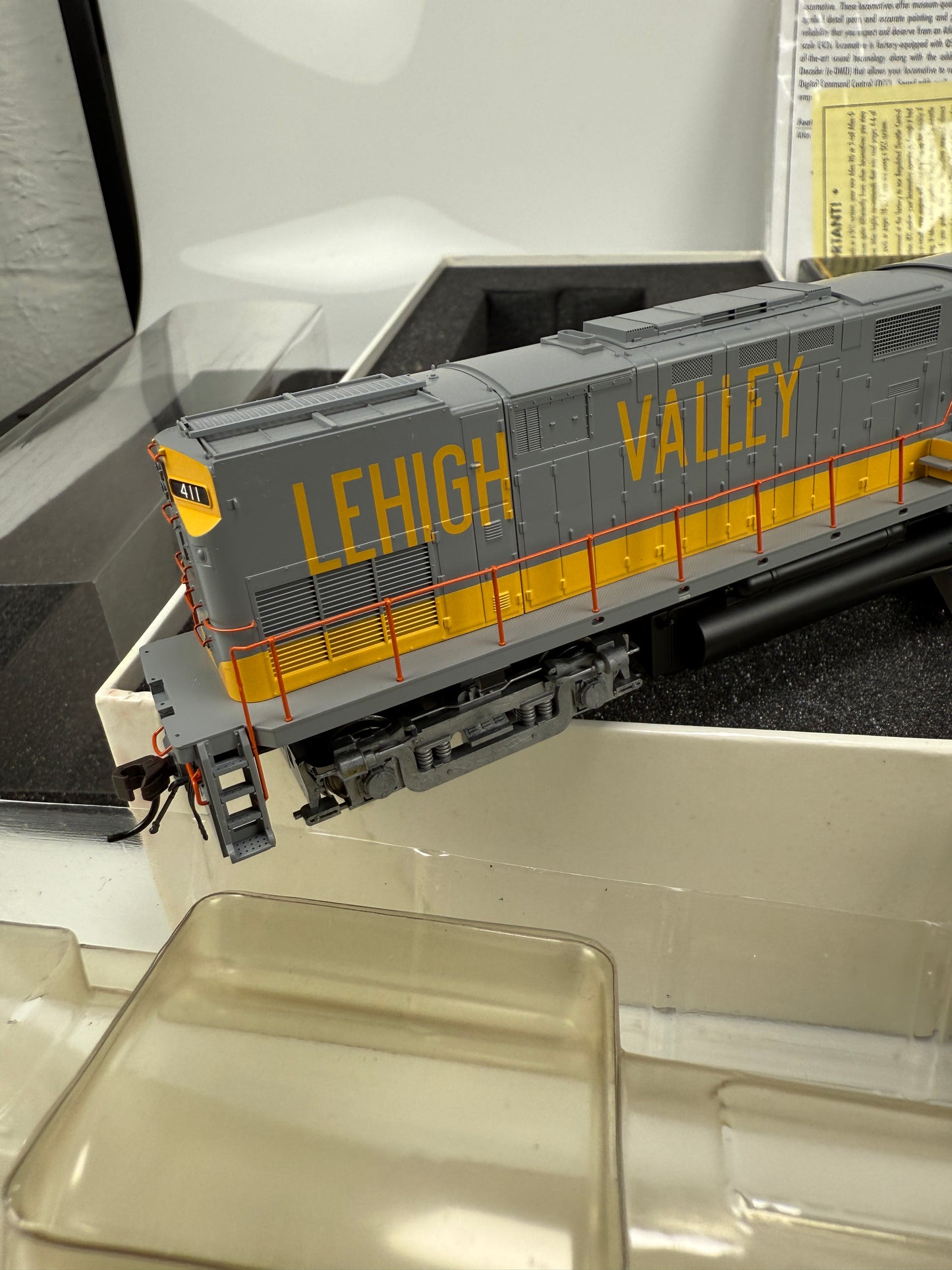 Atlas master gold HO 10000 Lehigh Valley 411 C420 PH1 Locomotive w/ DCC & Sound