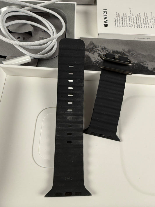 Apple Watch Ultra 3 Titanium Black - Unlocked - 64GB A3281