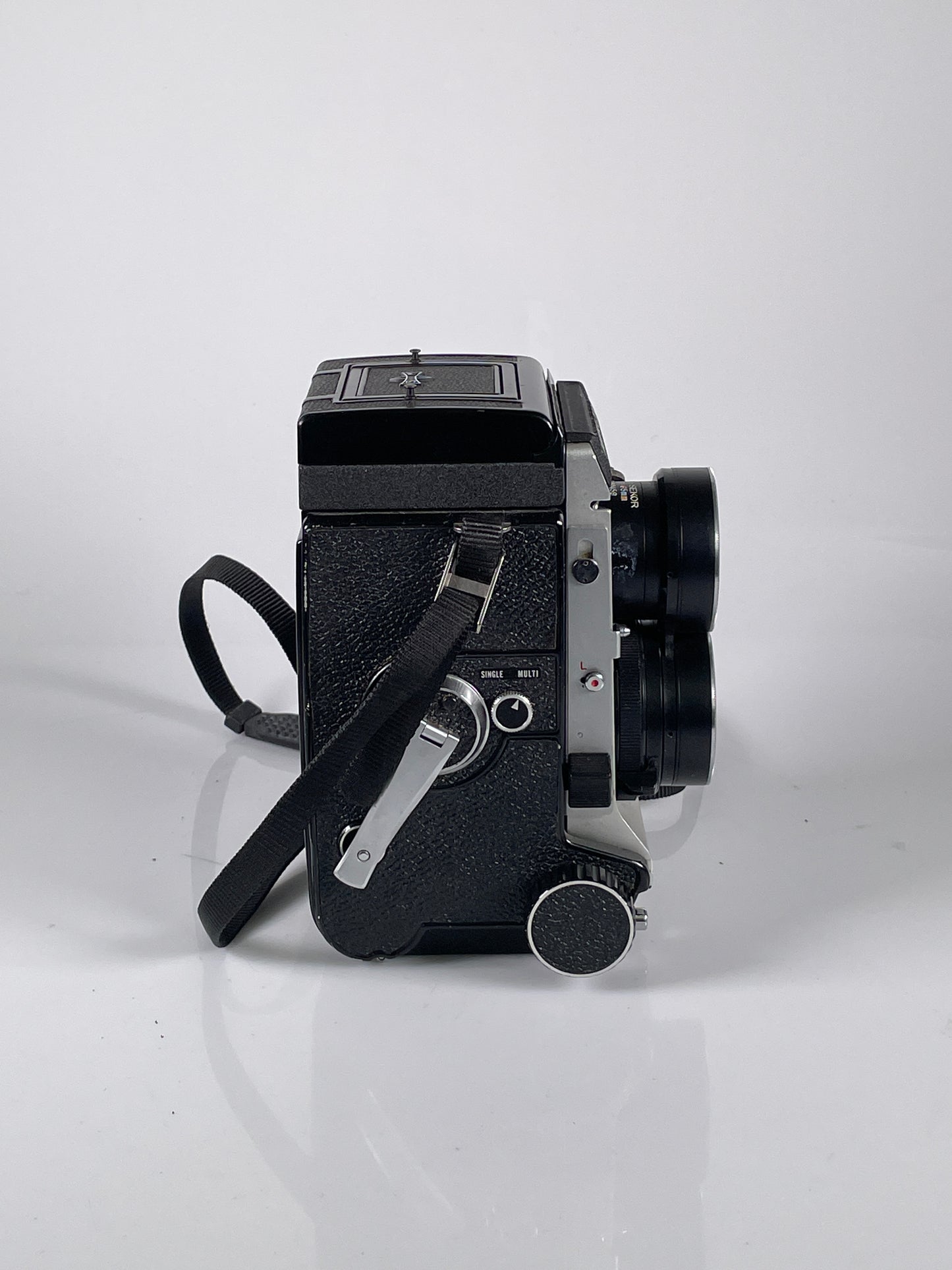 Mamiya C330 F Pro TLR medium format Film camera kit 65mm f3.5 blue dot lens