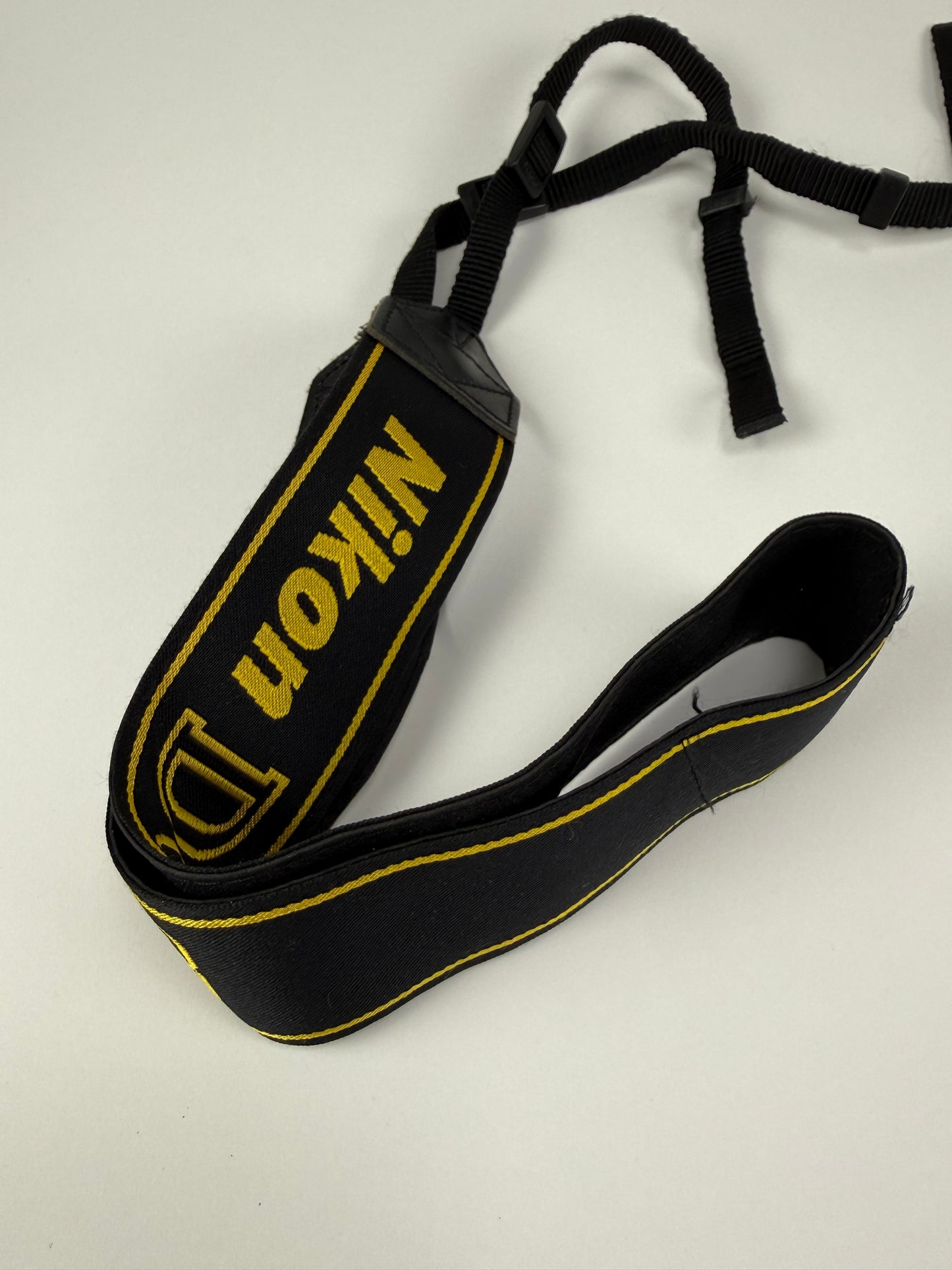 Nikon D3 Camera Neck Shoulder Strap