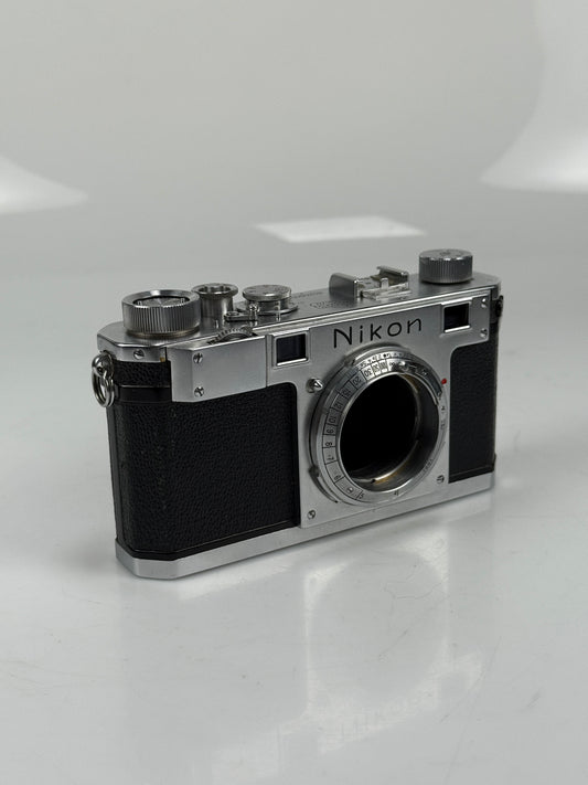 Nikon S rangefinder Chrome 35mm Film Camera Body