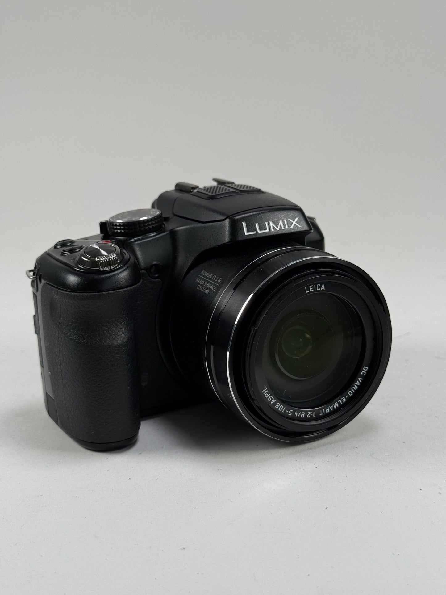 Panasonic Lumix DMC-FZ200 24x Zoom Digital Camera Kit Tested & Works