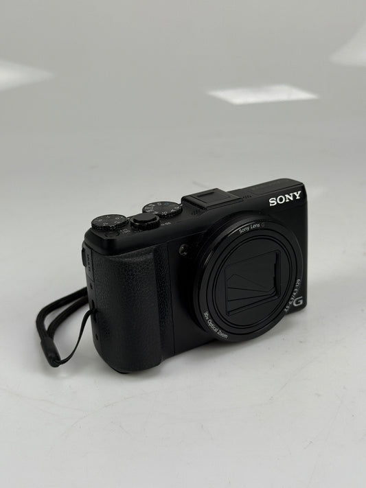 SONY Cyber-Shot DSC-HX50V 20.4MP 30X Zoom Digital Camera