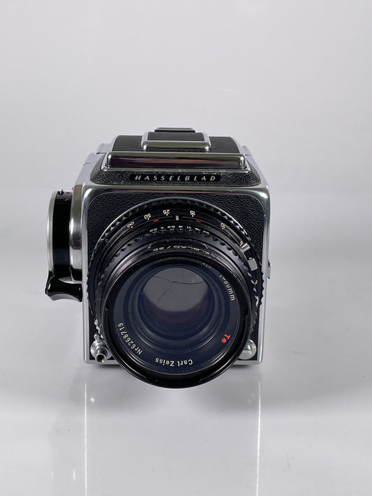 HASSELBLAD 500CM 500C/M CAMERA 80MM F/2.8 T* A12 w/ WLF