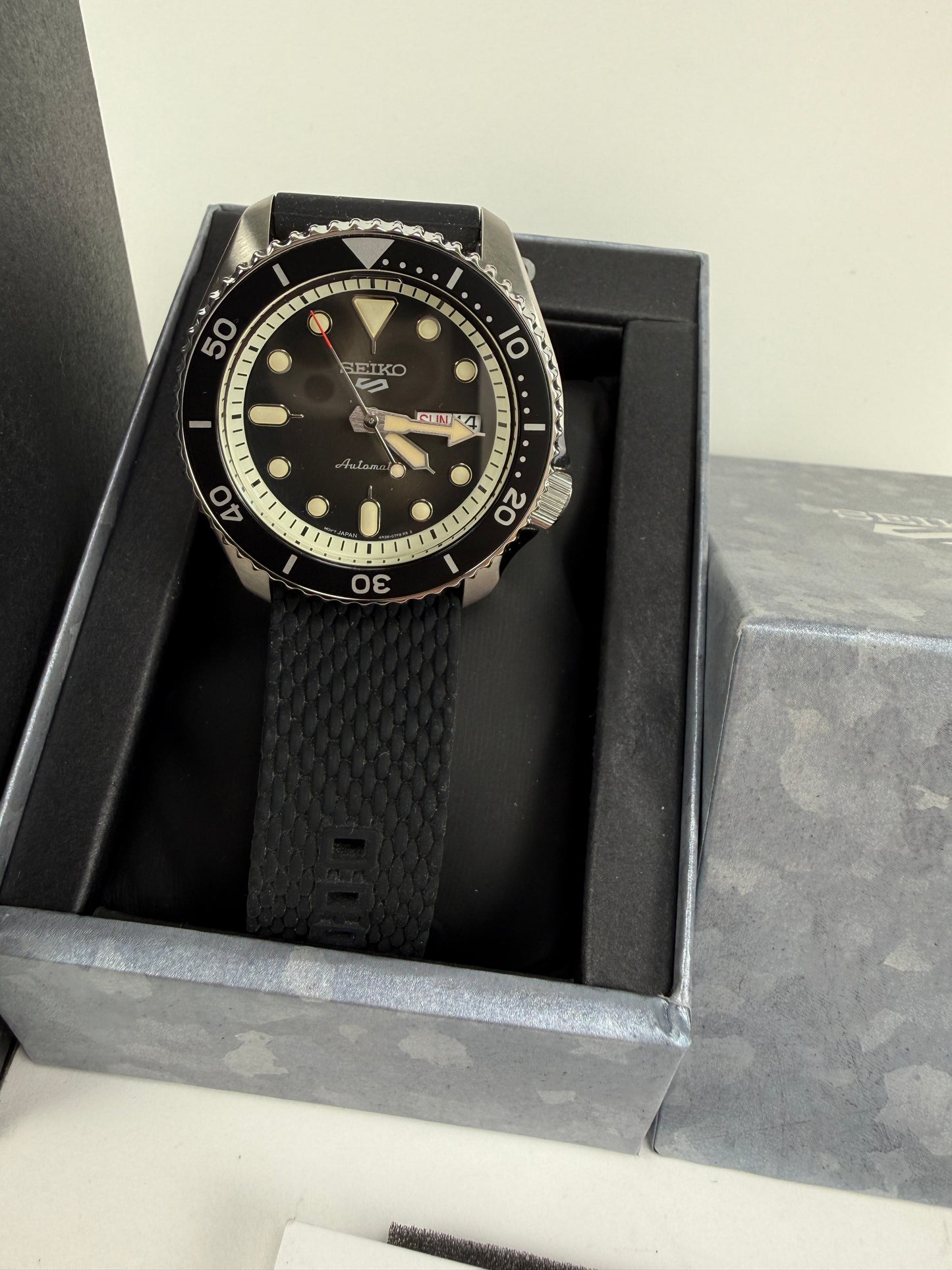 SEIKO 5 Sports 4R36-07G0 Black Men's Automatic Watch