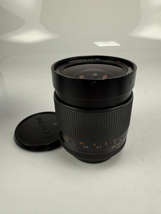 Contax Carl Zeiss Distagon T* 35mm f1.4 CY mount lens Japan