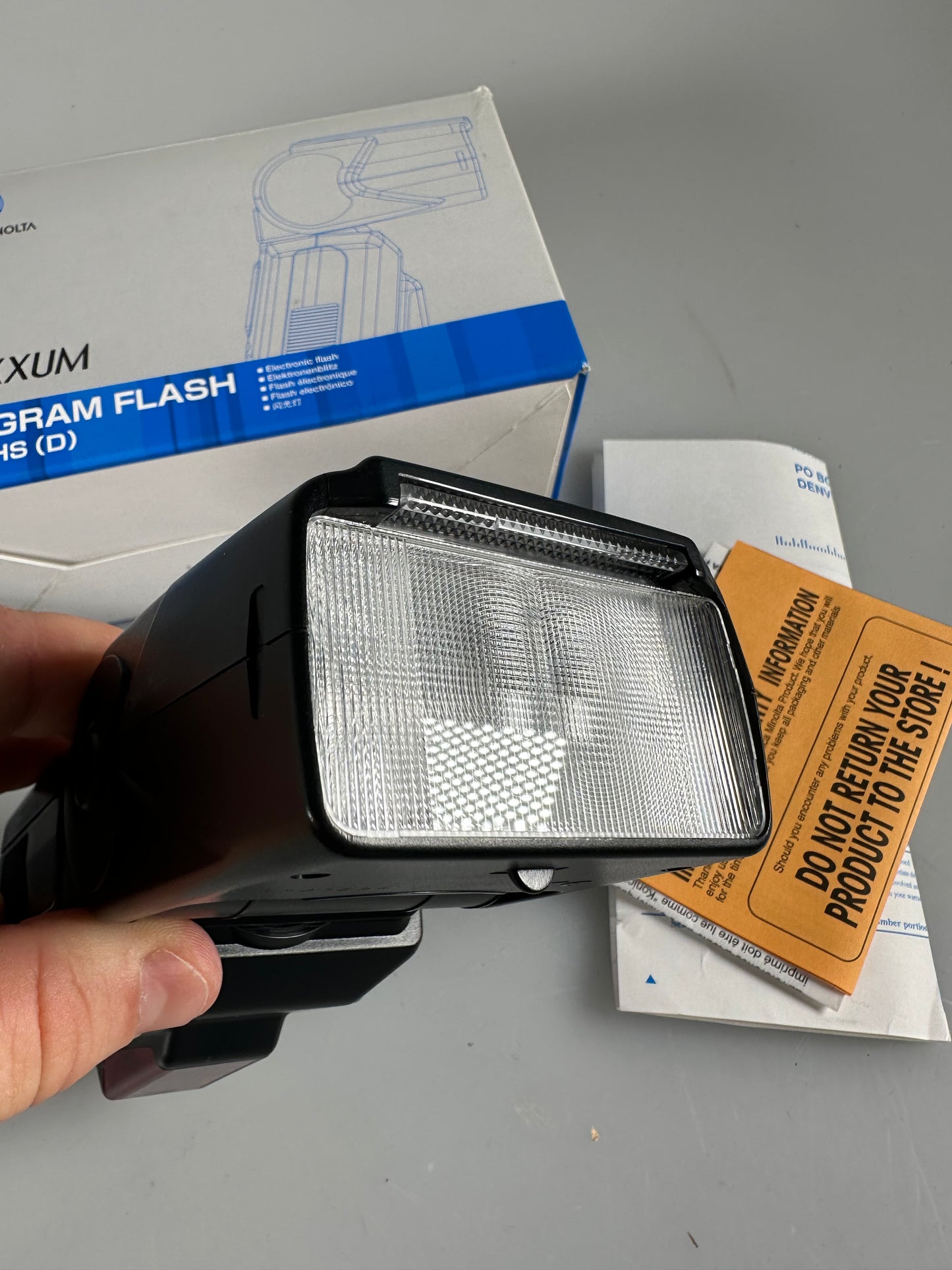 Minolta Program 5600HS (D) Shoe Mount Flash Maxxum