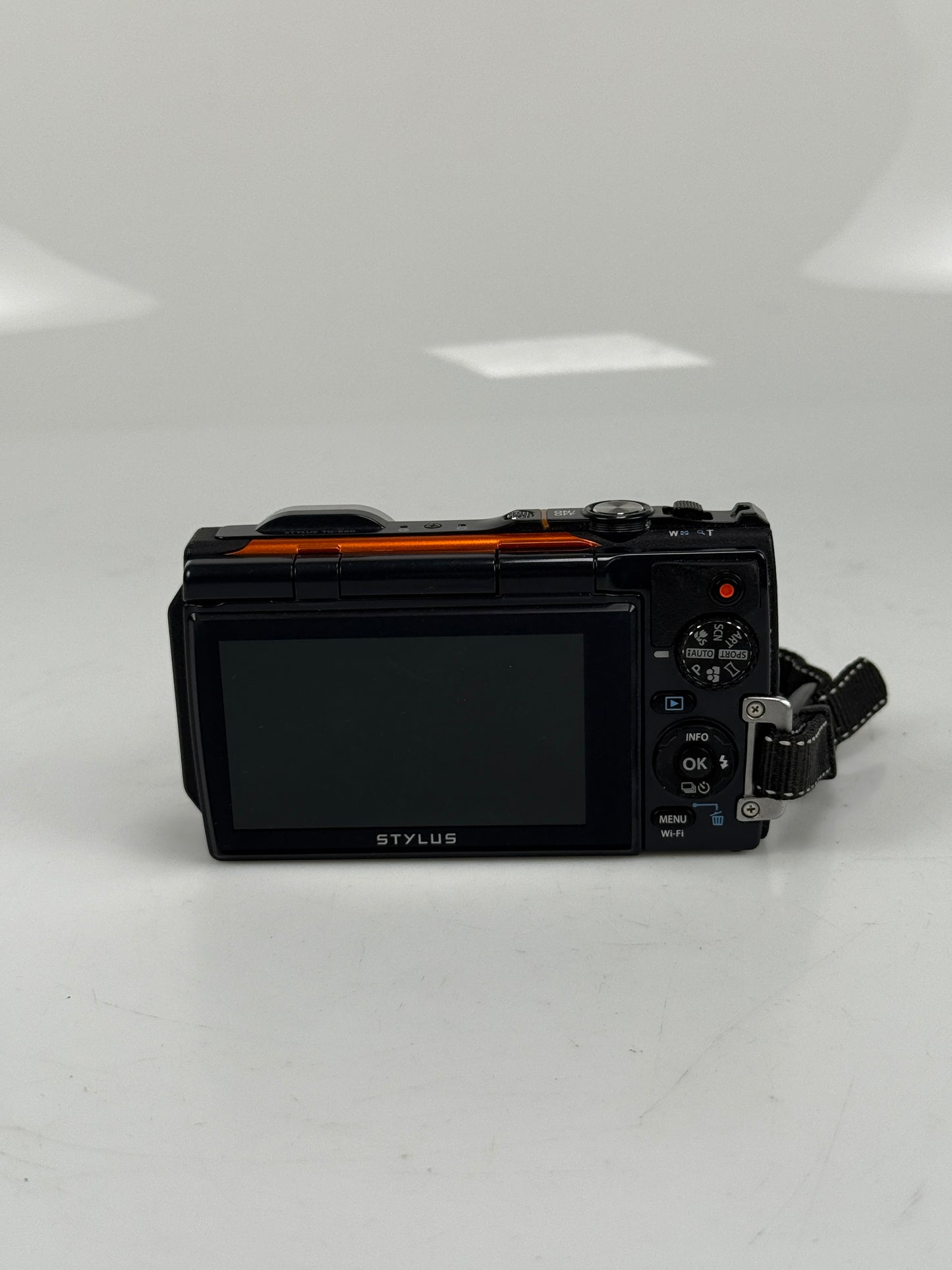 Olympus Stylus Tough TG-860 16.0MP Waterproof Digital Camera Orange