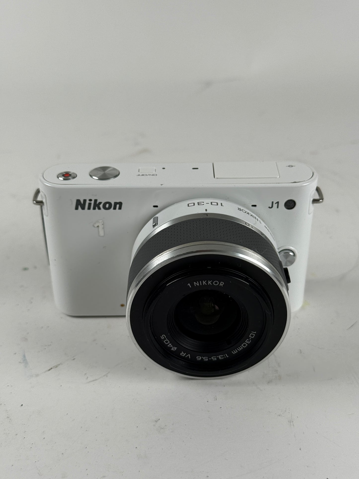 Nikon 1 J1 10.1MP Mirrorless SLR Camera w/ 10-30mm Lens white