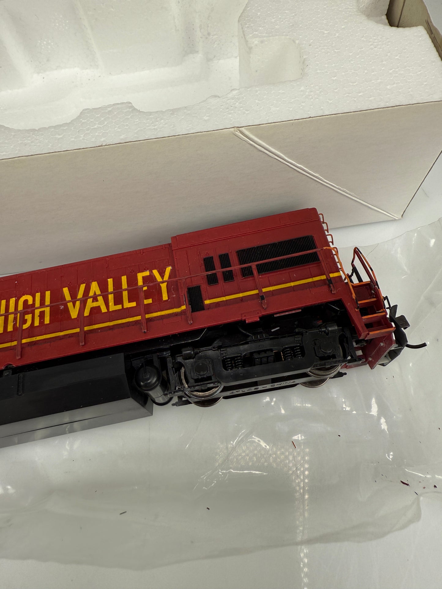 Atlas HO Lehigh Valley 507 U32B Locomotive low noise