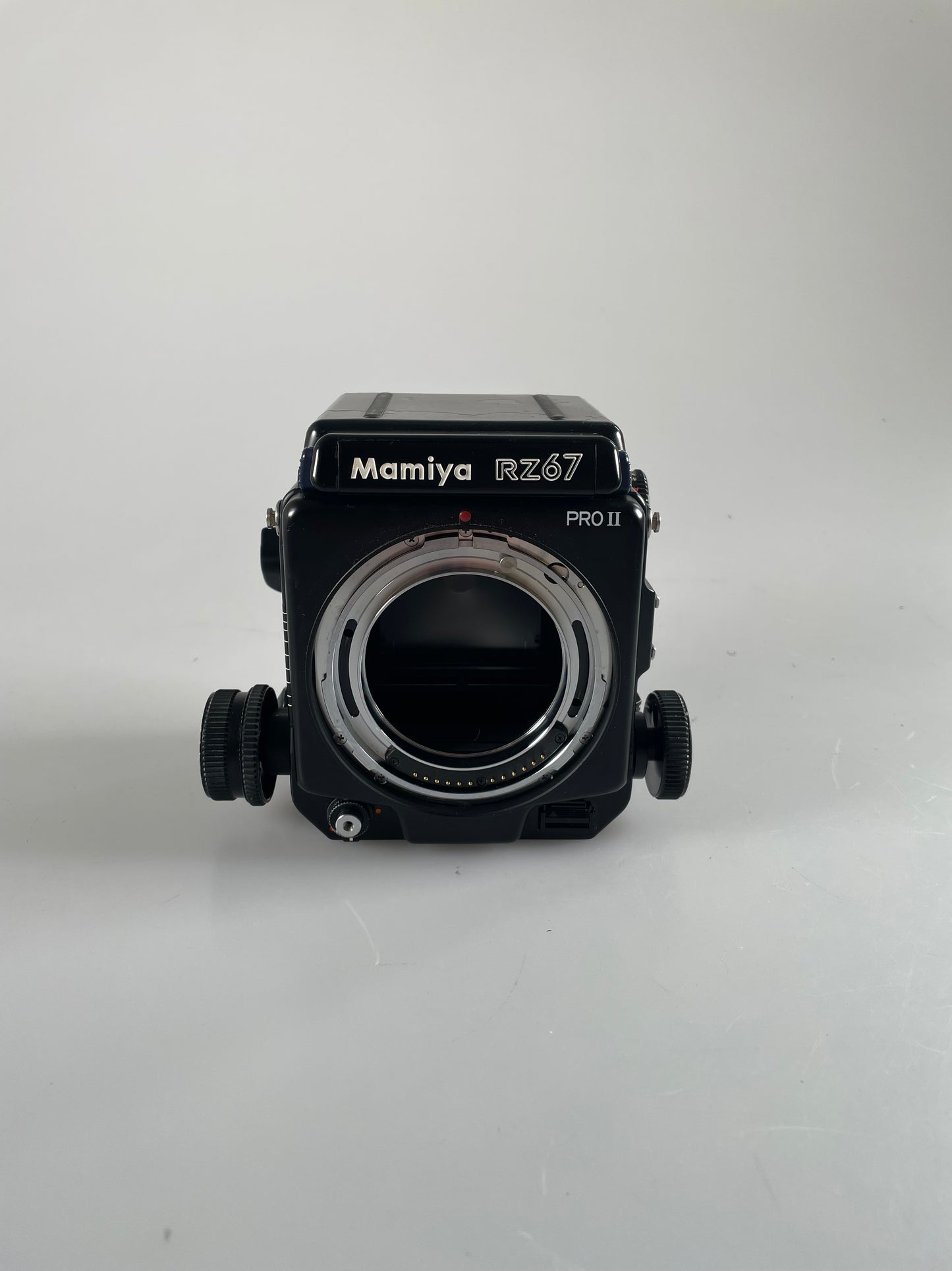 Mamiya RZ67 Pro II body medium format camera w/ waist level finder