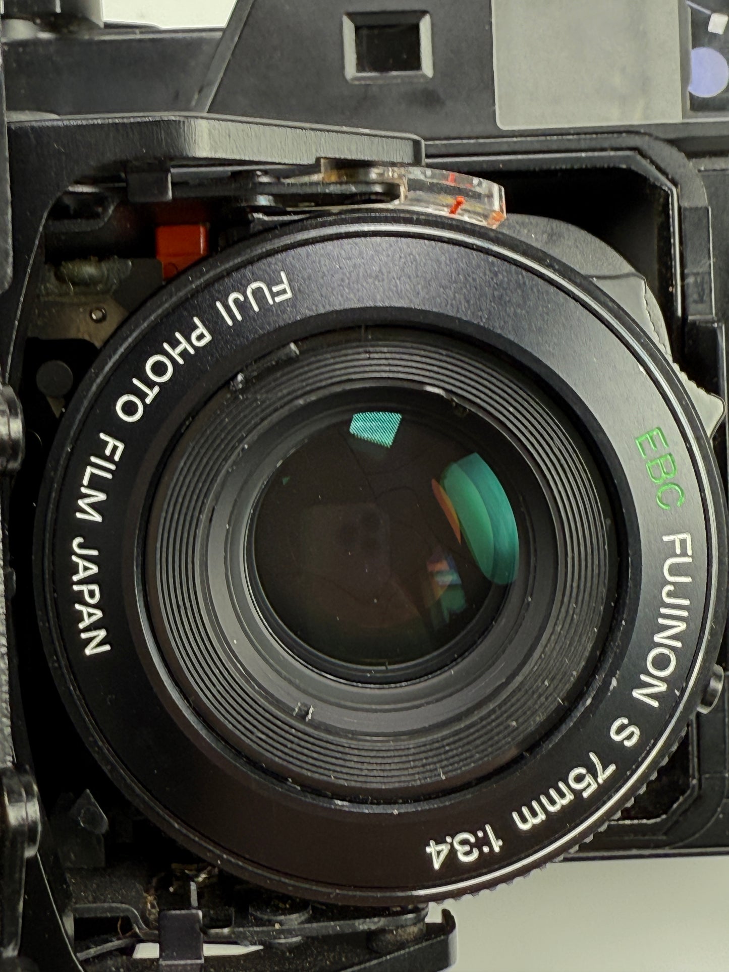 Fuji Fujica GS645 Pro 6x4.5 Camera 75mm f3.4 Lens