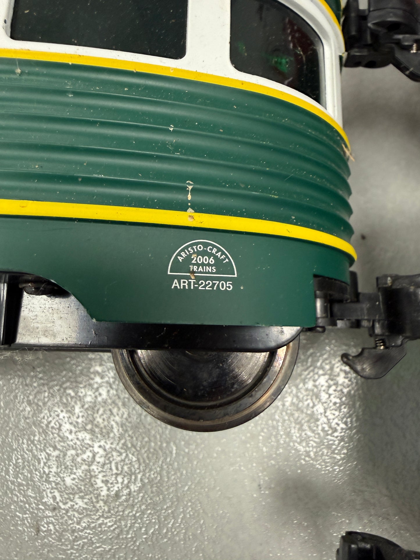 3 Aristo Craft G Scale 22707, 22705, 22709 Powered Eggliner Locomotive Lady Bug, oval office