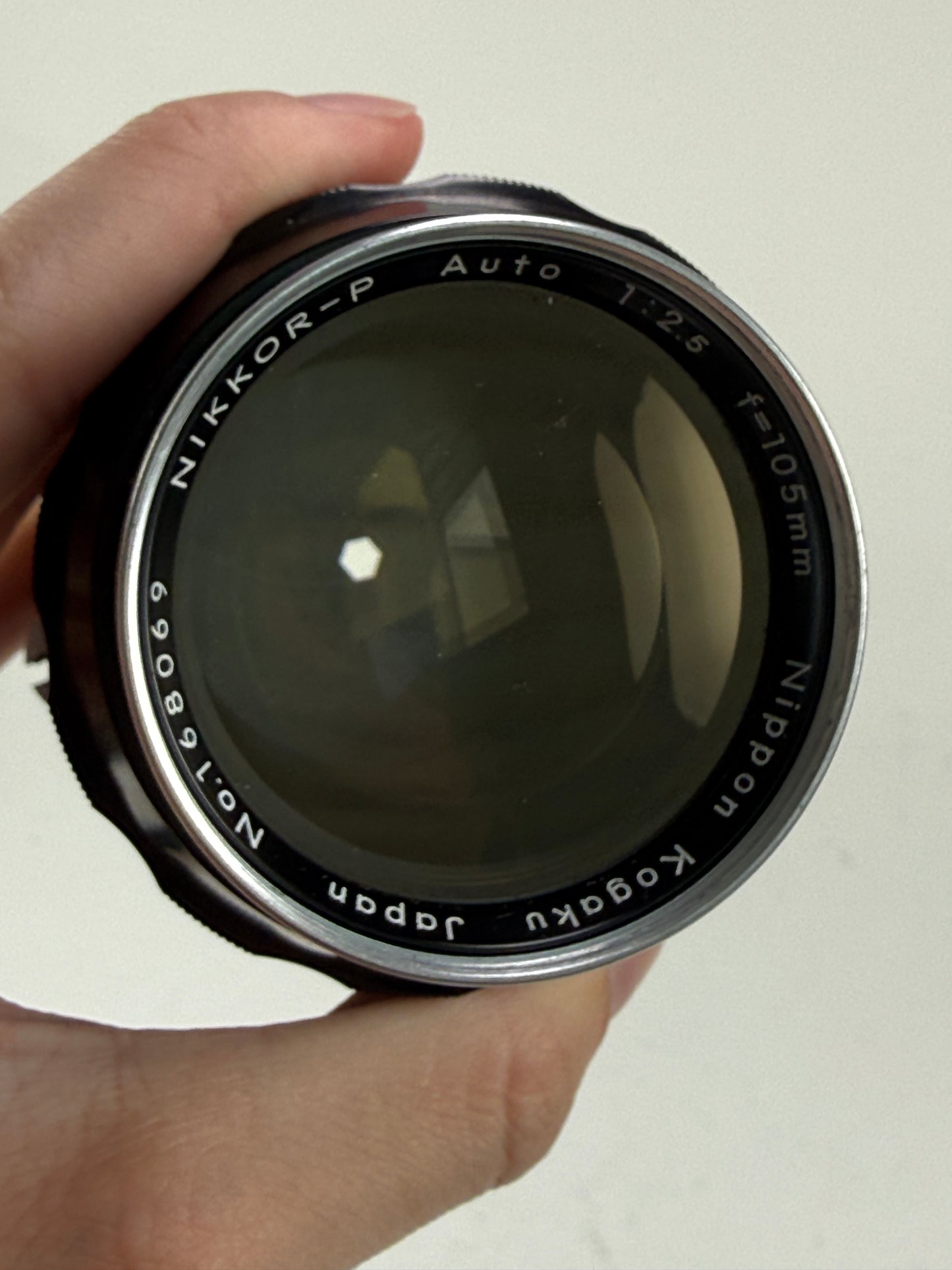 Nikon Nikkor P 105mm f2.5 Non Ai Prime Manual Focus Portrait Lens w/ hood