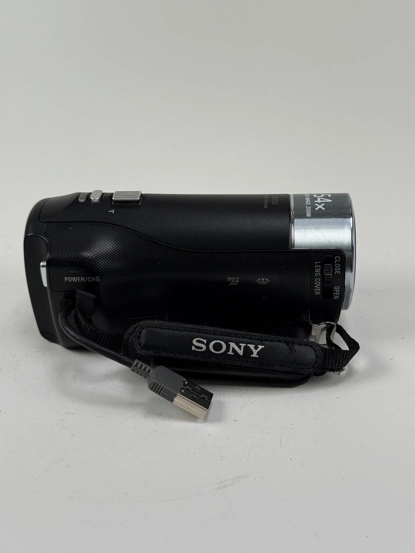 Sony HDR-CX240 Full HD 9.2MP Handycam Camcorder Black w/54x