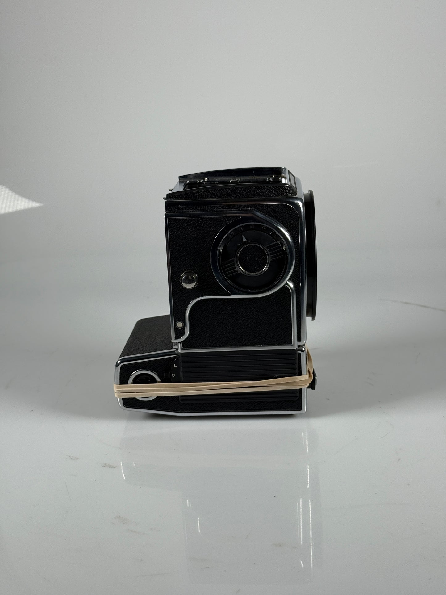 Hasselblad 500ELM EL/M Medium Format Camera Body, chrome