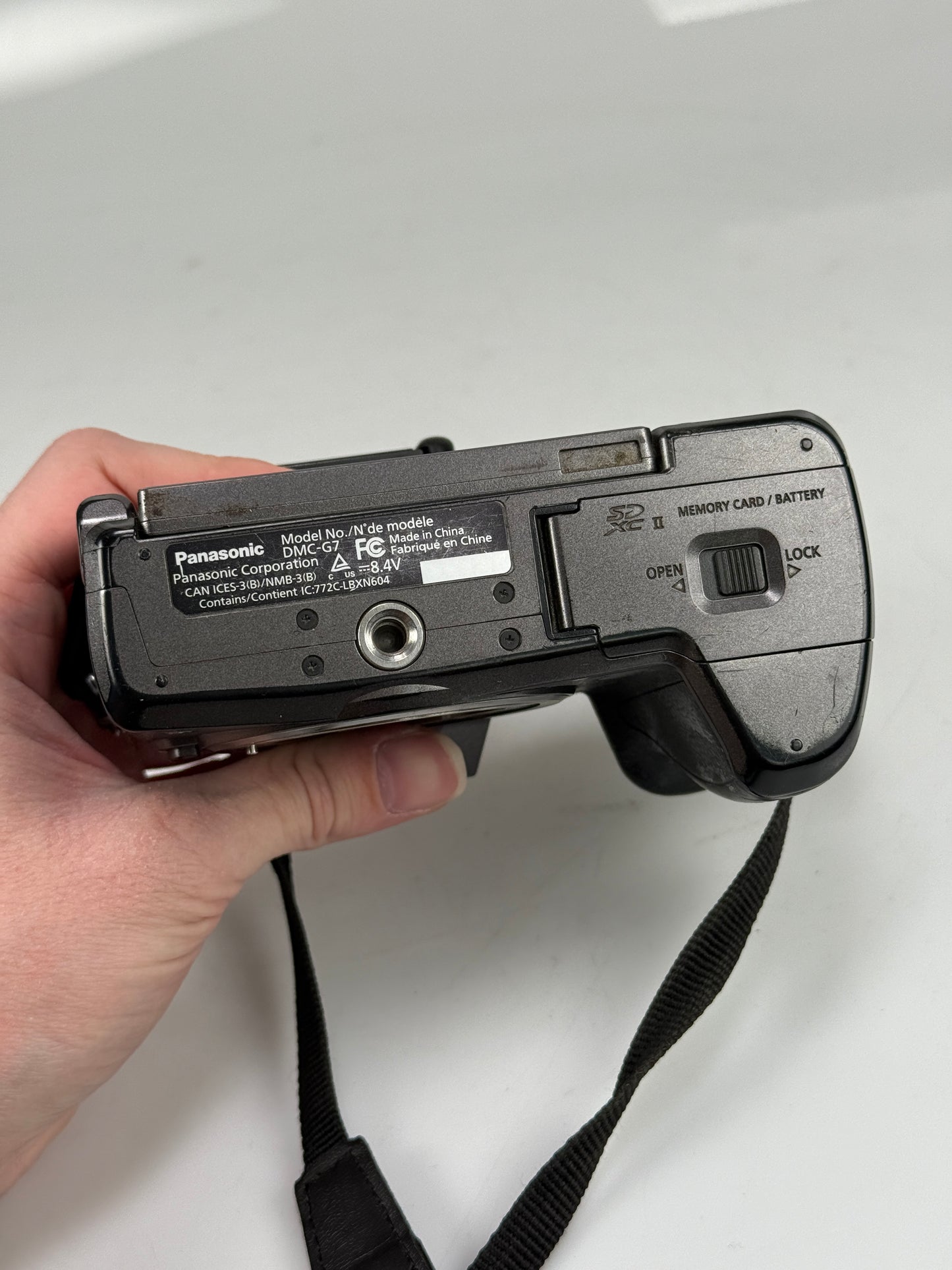 Panasonic Lumix DMC-G7 16MP Mirrorless MFT Digital Camera Body