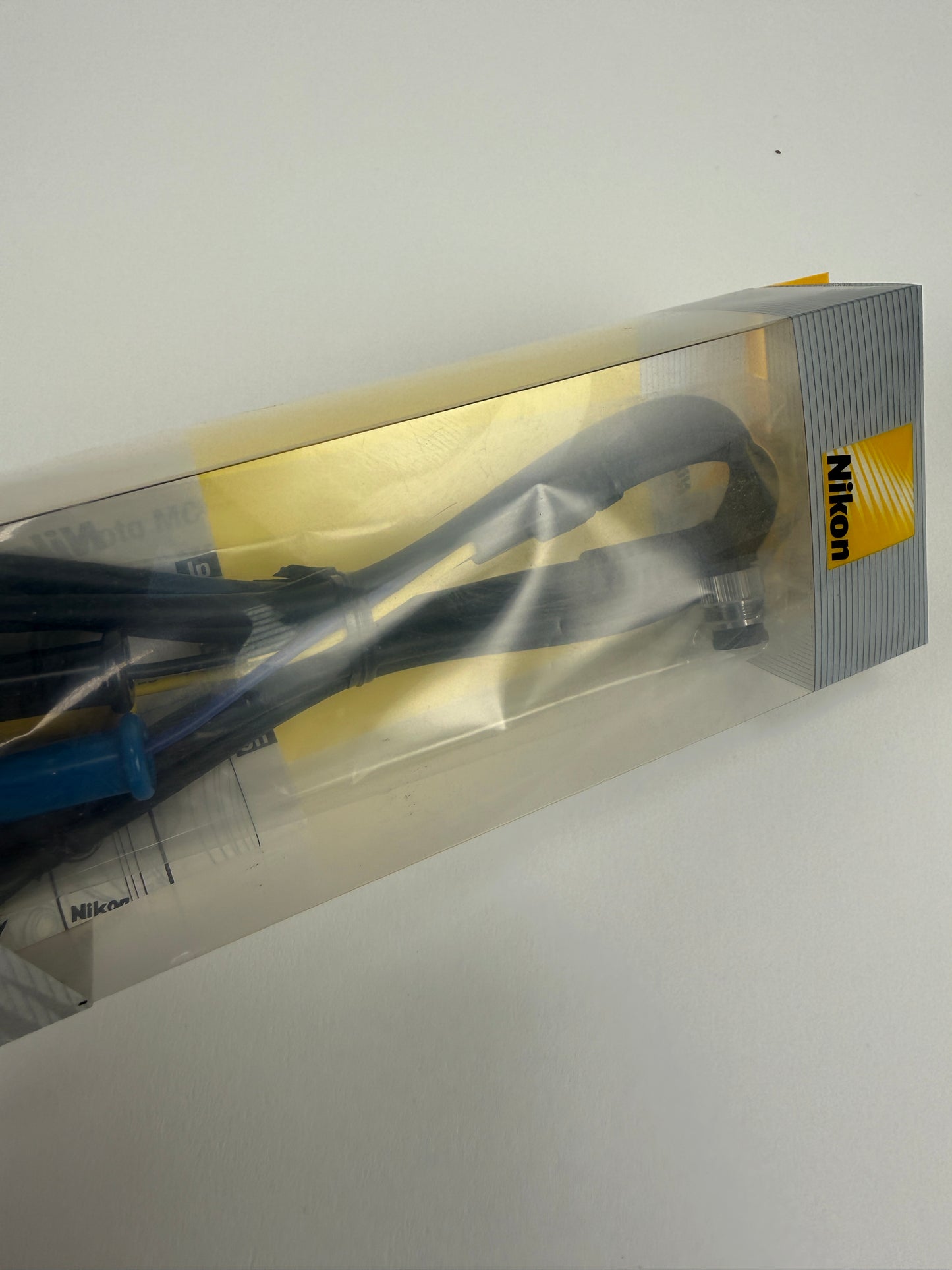 Nikon MC-22 Remote Cord NOS in OEM Box!