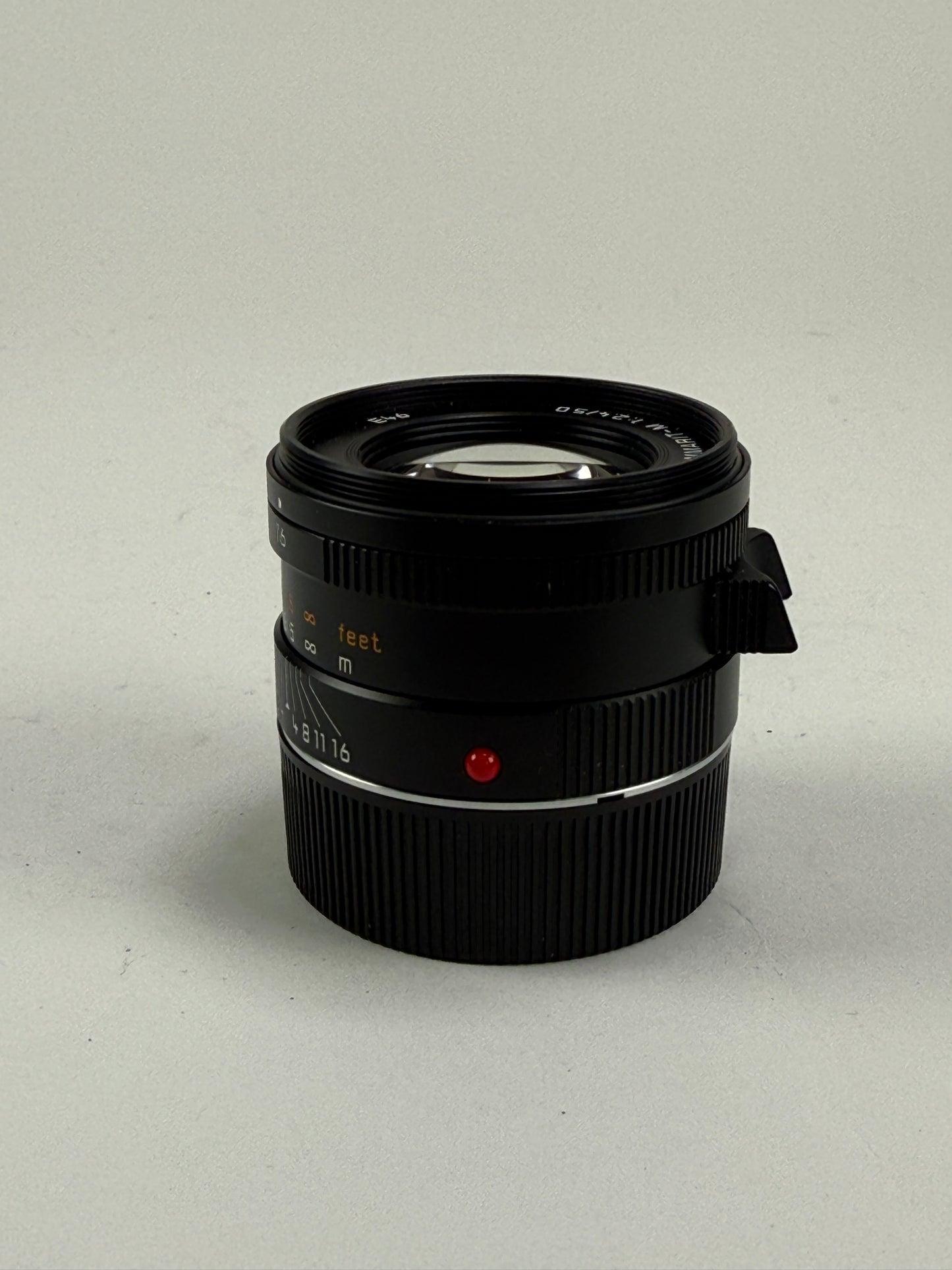 Leica Summarit-M 50mm F2.4 Black (Leica M) 11680 w/ hood