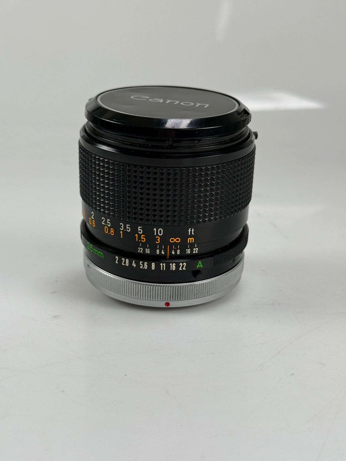 Canon FD 35mm f2 S.S.C. SSC Wide Angle MF Lens