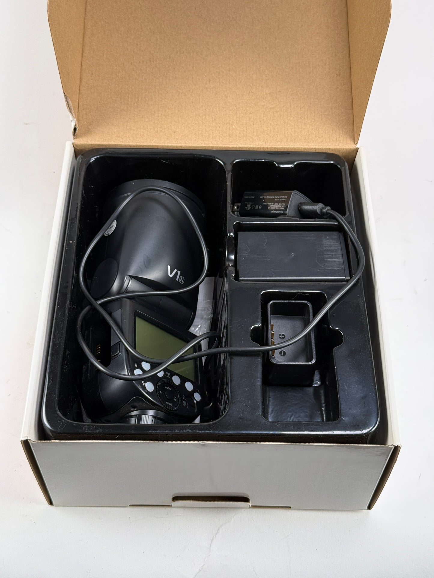 Godox V1-N 2.4G Round Head 2.4G TTL HSS Flash Light Speedlite For Nikon