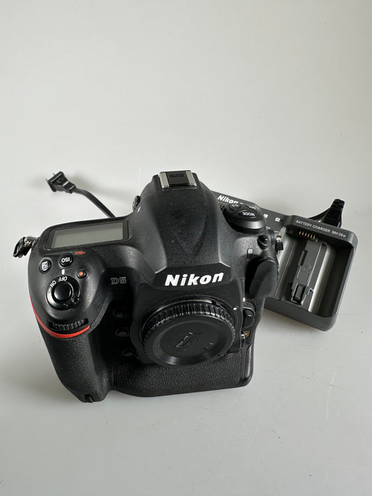 Nikon D5 Digital Camera 20.8MP DSLR Camera Body (Dual XQD Slots) D5-a