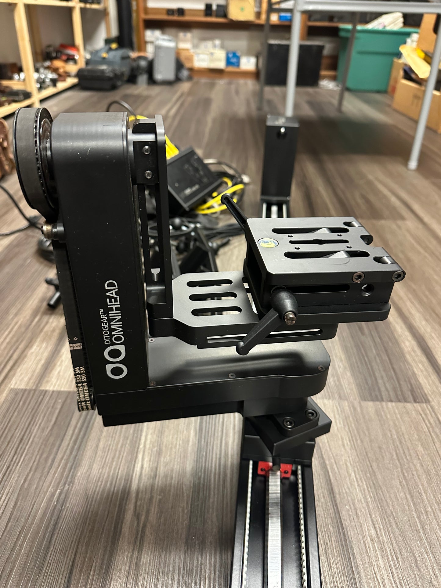 DitoGear OmniSlider linear motion for cinema with OmniHead, lensdrive, dragonbridge