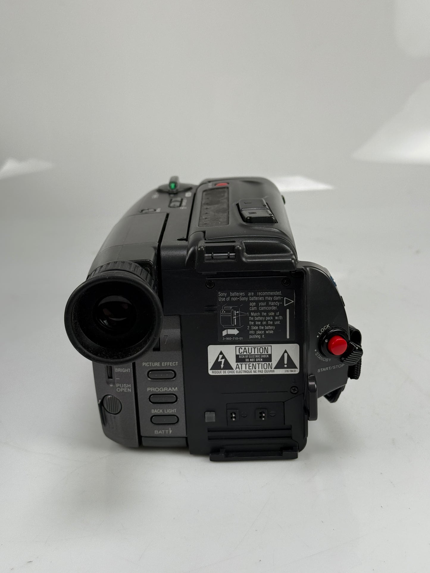SONY DCR-TRV40 Digital8 Hi8 Video8 Handycam Camcorder