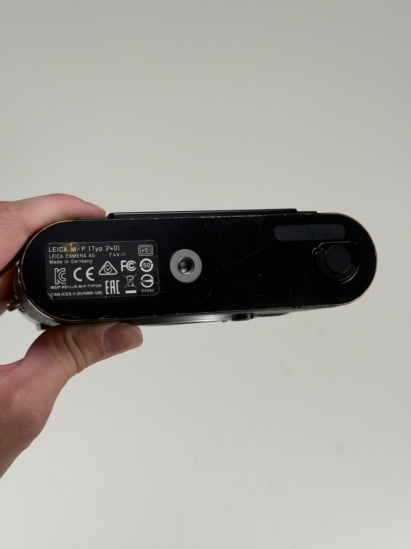 Leica M-P 240 Black Paint Digital Rangefinder Camera