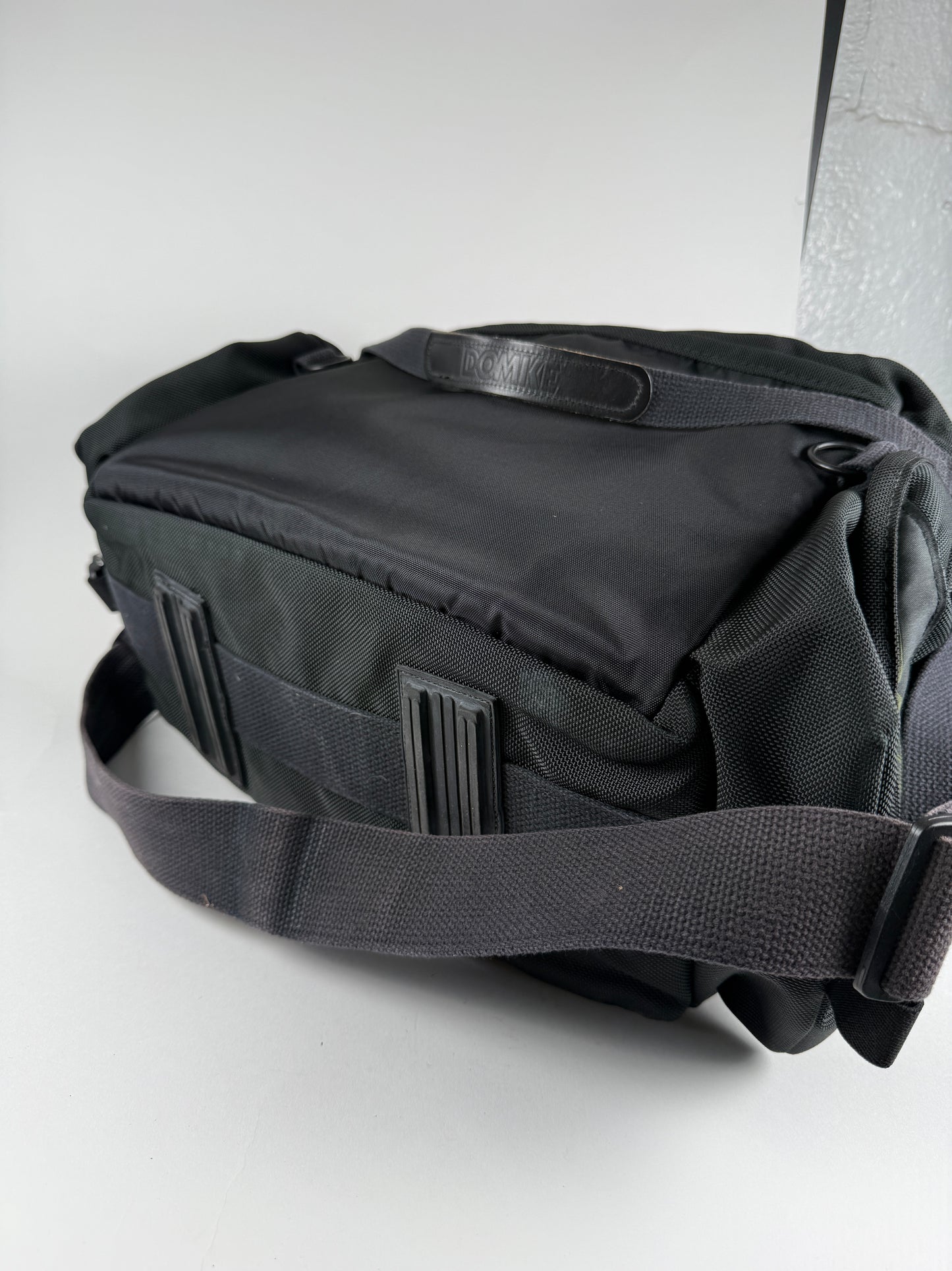 Domke J-1 Journalist Camera Bag black with insert