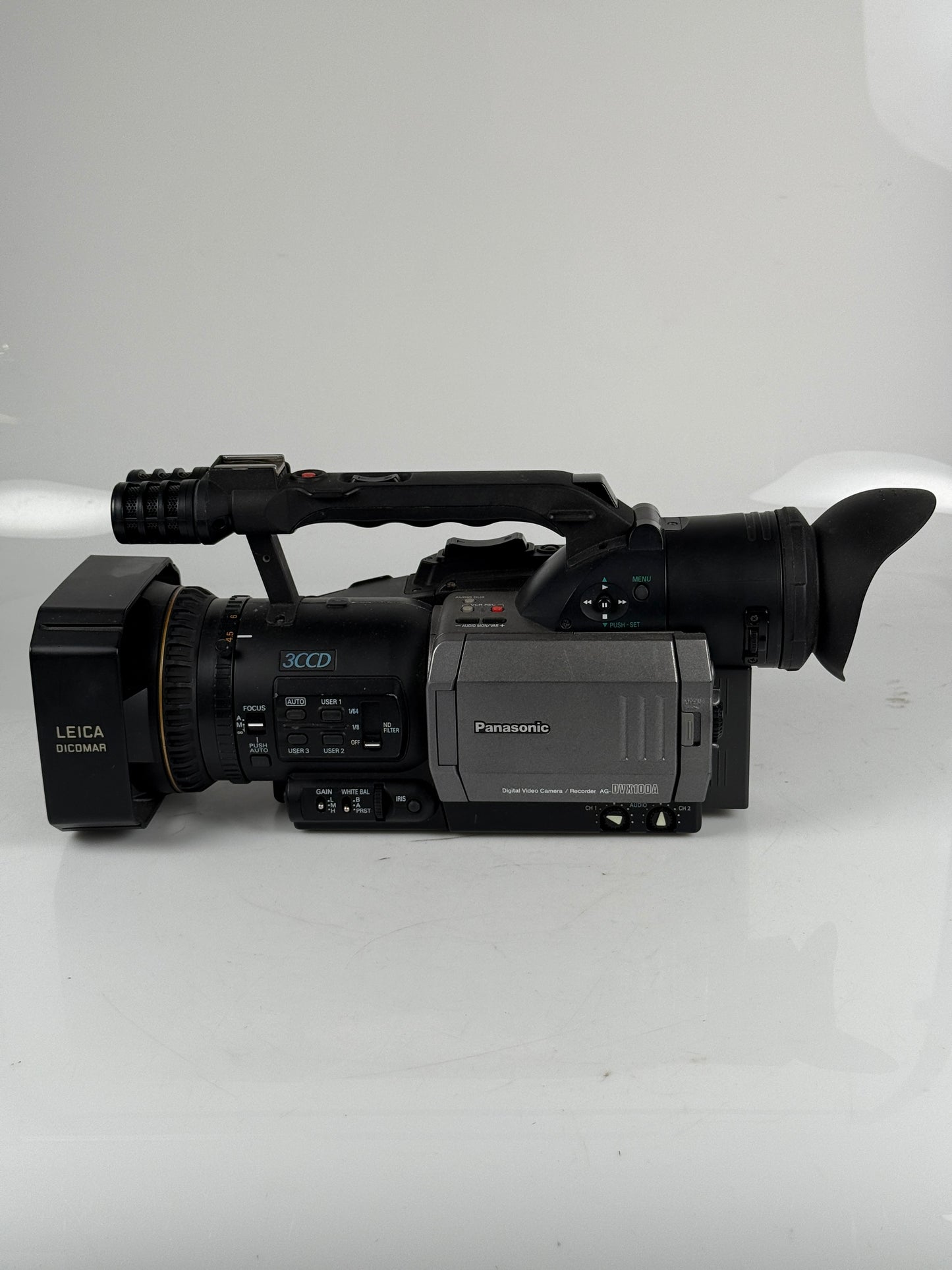 Panasonic AG-DVX100A Camcorder — 3CCD MiniDV Pro Digital Video