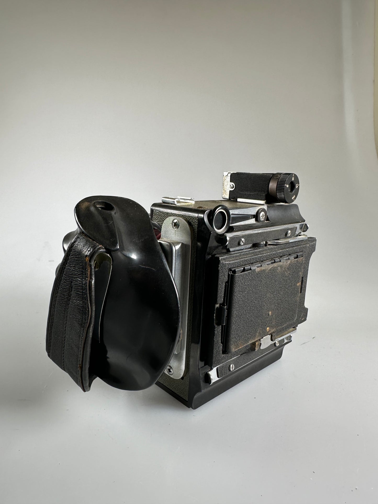 Graflex Century Graphic Baby 2x3 2 1/4 x 3 1/4 Kit with Xenotar 80mm f2.8 lens