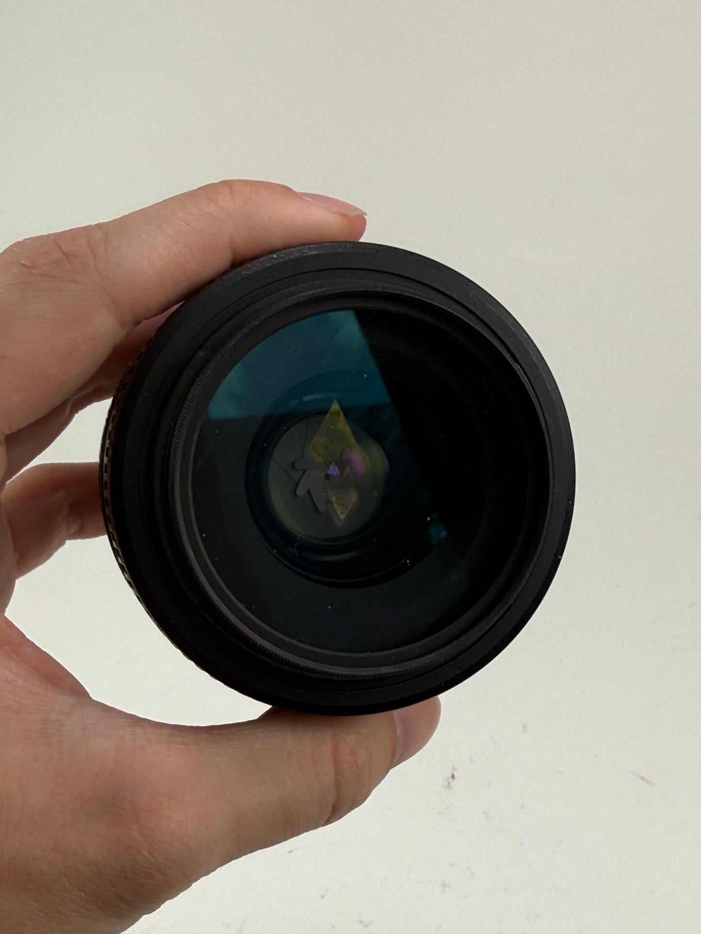 Nikon 35mm f1.8G AF-S DX Lens for Nikon DSLR Cameras
