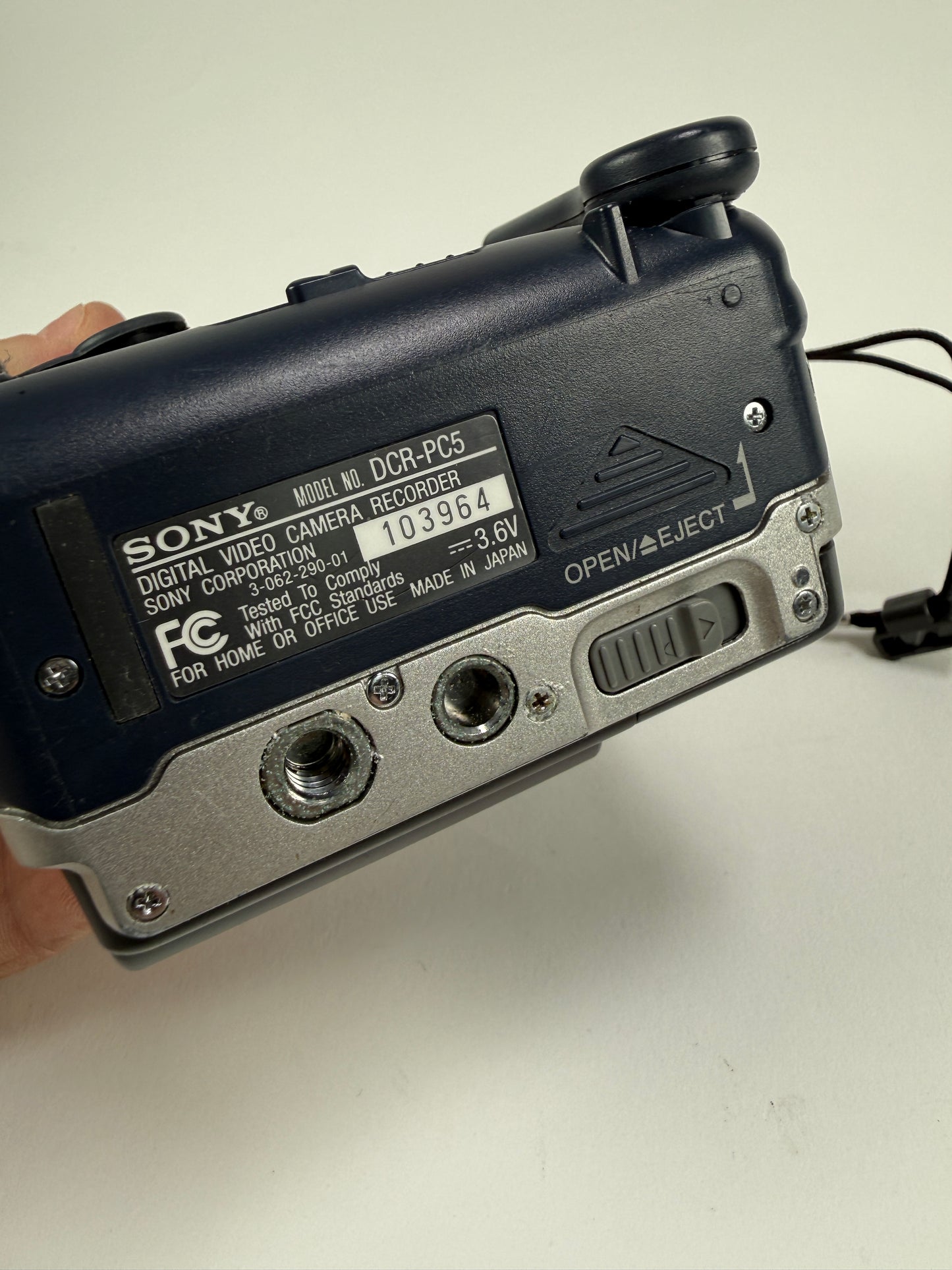 Sony Handycam DCR-PC5 Digital Video mini dv Camcorder