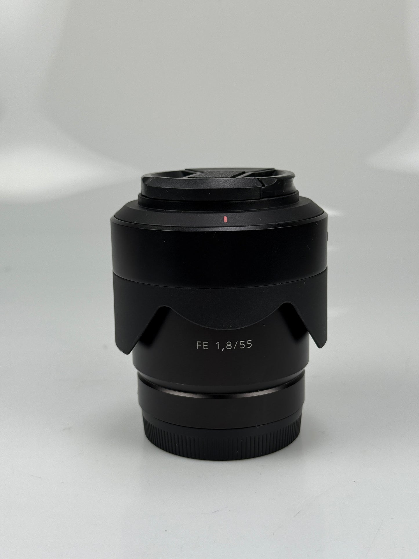 Sony FE E mount Carl Zeiss 55mm f1.8 ZA Sonnar T* lens