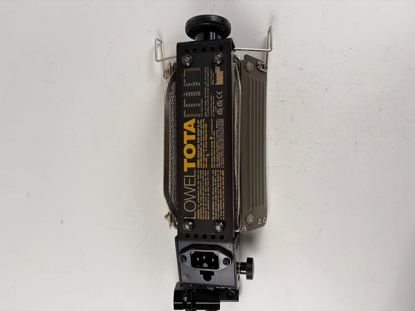 Lowel light kit w/ Tota Omni, Pro, LC44, Tota, light stands, case, etc