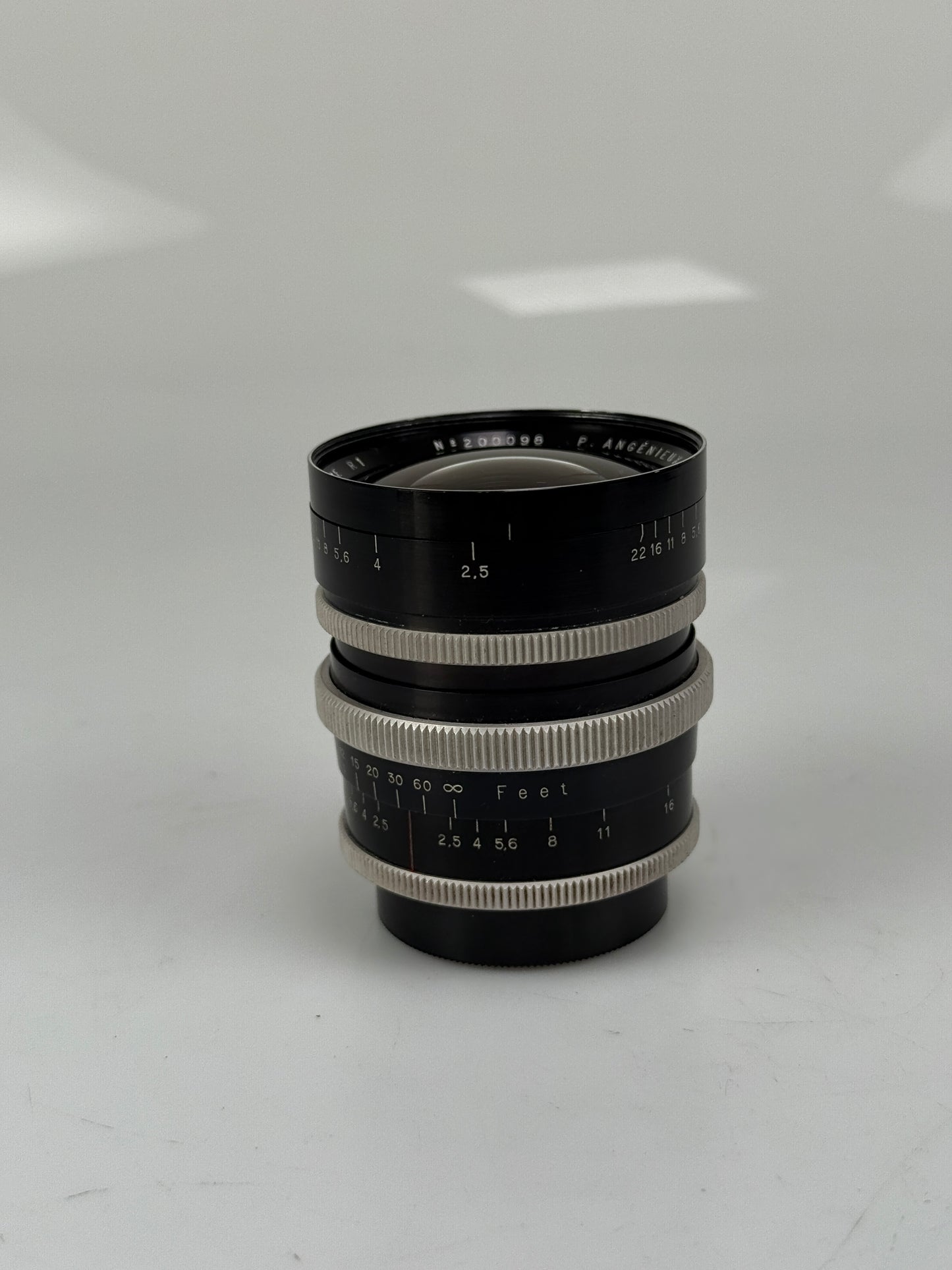 P. Angenieux 35mm f2.5 Retrofocus Type R1 Lens for Exakta