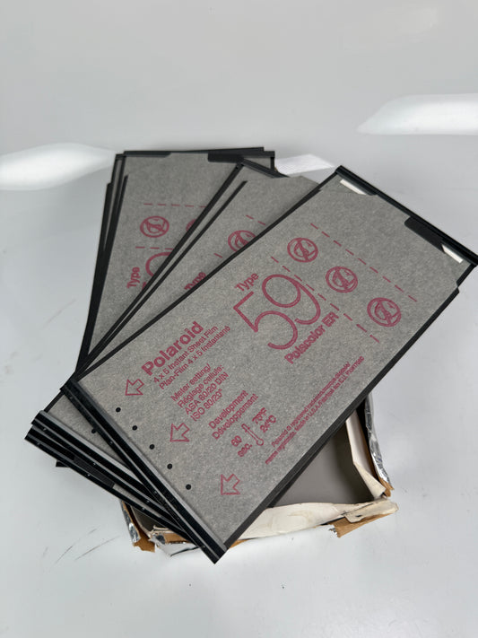 Polaroid Polacolor 59 4x5 Color Instant Sheet Film 11 sheets ISO 80/20